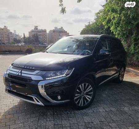 מיצובישי אאוטלנדר Premium אוט' 7 מק' 2.0 (150 כ''ס) בנזין 2020 למכירה בחולון