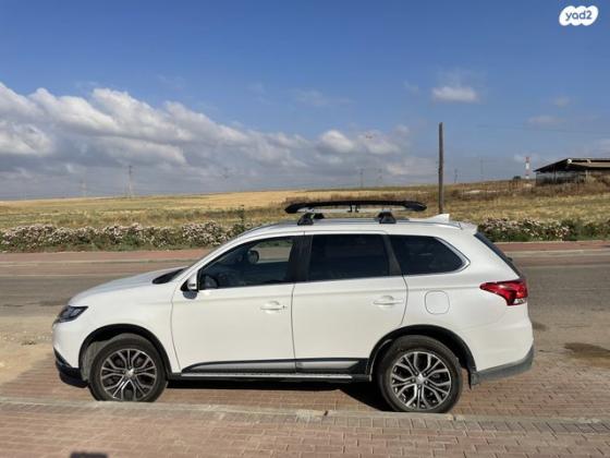 מיצובישי אאוטלנדר 4X4 Elite אוט' 7 מק' 2.0 (150 כ"ס) [2015 ואילך] בנזין 2018 למכירה בקרית גת