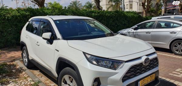 טויוטה RAV4 הייבריד E-xperience הייבריד 5 דל' אוט' 2.5 (178 כ''ס) בנזין 2019 למכירה בקרית ים