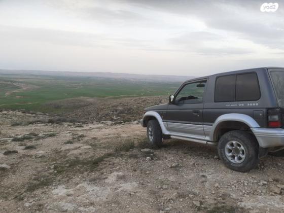 מיצובישי פג'רו קצר 4X4 GLS אוט' 5 מק' 3.0 (177 כ''ס) בנזין 1996 למכירה בערד