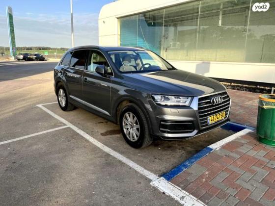 אאודי Q7 4X4 אוט' דיזל 5 מק' 3.0 (218 כ''ס) דיזל 2017 למכירה ברחובות