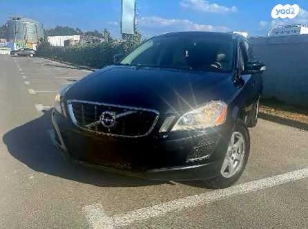 וולוו XC60 Active סטיישן אוט' 2.0 (203 כ''ס) בנזין 2011 למכירה בחדרה