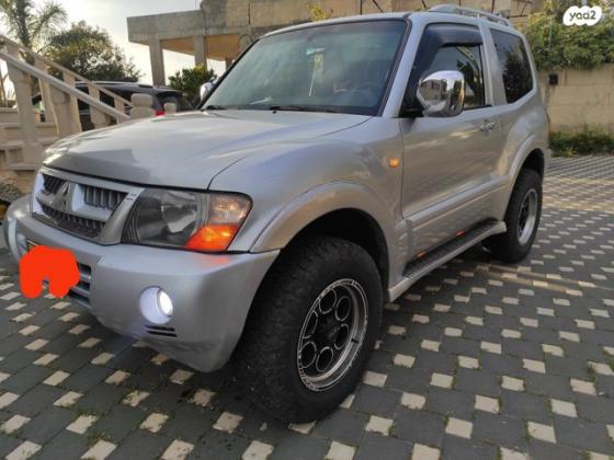 מיצובישי פג'רו קצר 4X4 Limited אוט' דיזל 5 מק' 3.2 (160 כ''ס) דיזל 2006 למכירה בכפר ורדים