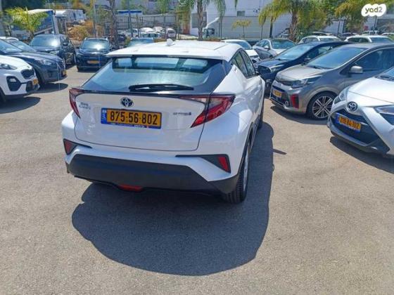 טויוטה C-HR City הייבריד אוט' 1.8 (98 כ"ס) בנזין 2022 למכירה בראשון לציון