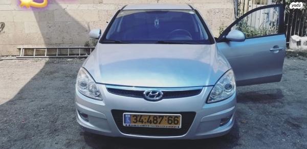 יונדאי i30 Premium אוט' 2.0 (143 כ''ס) בנזין 2008 למכירה בעכו