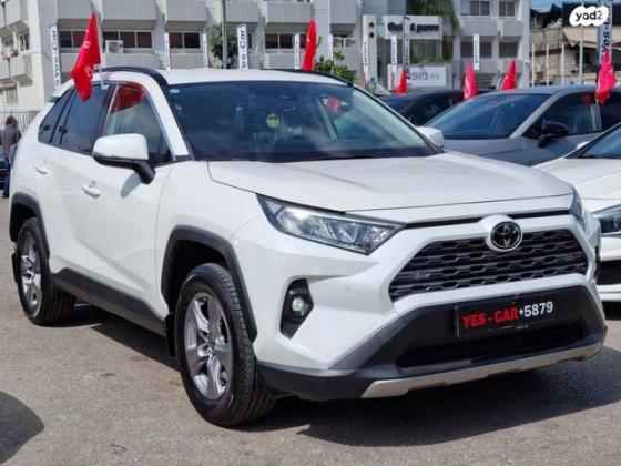 טויוטה RAV4 ארוך 4X4 Experience אוט' 2.0 (175 כ''ס) בנזין 2022 למכירה בבת ים