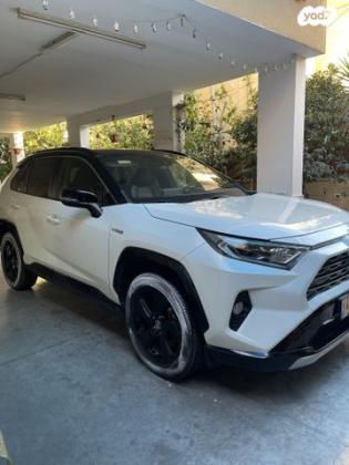 טויוטה RAV4 הייבריד E-motion Sky הייבריד אוט' 2.5 (178 כ''ס) בנזין 2019 למכירה בפוריידיס