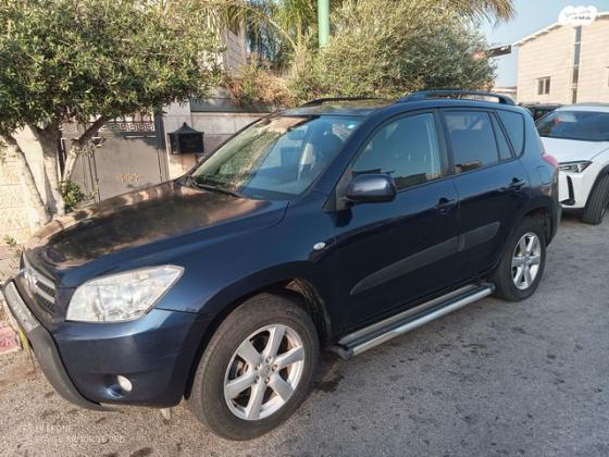 טויוטה RAV4 ארוך 4X4 Premium Plus אוט' 2.0 (152 כ''ס) בנזין 2008 למכירה ביונתן