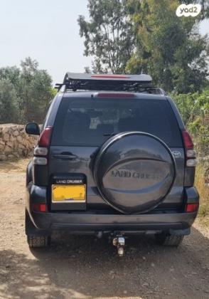 טויוטה לנד קרוזר ארוך 4X4 STD Plus אוט' דיזל 8 מק' 3.0 (173 כ''ס) דיזל 2008 למכירה בירושלים