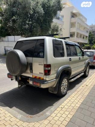 איסוזו טרופר ארוך 4X4 S אוט' דיזל 3.0 (159 כ''ס) דיזל 2004 למכירה בהרצליה