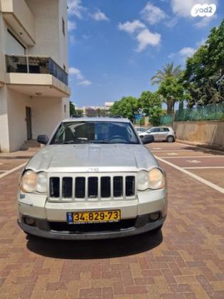 ג'יפ / Jeep גרנד צ'ירוקי 4X4 Laredo אוט' 3.7 (209 כ''ס) בנזין 2010 למכירה בראשון לציון