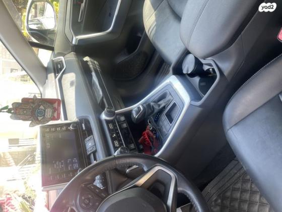 טויוטה RAV4 ארוך Extreme אוט' 2.0 (175 כ''ס) בנזין 2019 למכירה במגאר