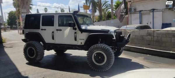 ג'יפ / Jeep רנגלר ארוך 4X4 Sport אוט' 3.8 (196 כ''ס) בנזין 2009 למכירה בראשון לציון