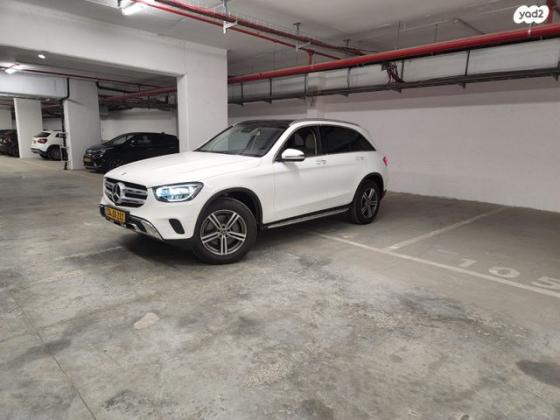 מרצדס GLC 4X4 GLC300E Prem Plu הייבריד אוט' 2.0 (211 כ''ס) היברידי חשמל / בנזין 2021 למכירה בנתניה