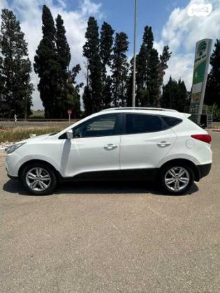 יונדאי iX35 Inspire אוט' 2.0 (163 כ''ס) בנזין 2012 למכירה בפרדס חנה כרכור