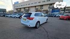 מיצובישי אאוטלנדר PHEV 4X4 Luxury הייבריד אוט' 5 מק' 2.4 (135 כ''ס) היברידי חשמל / בנזין 2019 למכירה בפתח תקווה