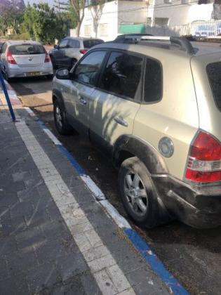 יונדאי טוסון 4X4 GLS LTH אוט' בנזין 2.7 (175 כ''ס) בנזין 2006 למכירה בתל אביב יפו