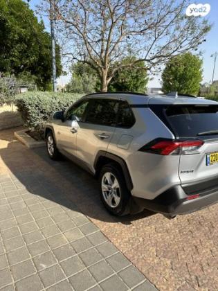 טויוטה RAV4 ארוך 4X2 Experience אוט' 2.0 (175 כ''ס) בנזין 2020 למכירה בבאר שבע