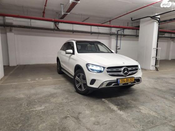 מרצדס GLC 4X4 GLC300E Prem Plu הייבריד אוט' 2.0 (211 כ''ס) היברידי חשמל / בנזין 2021 למכירה בנתניה