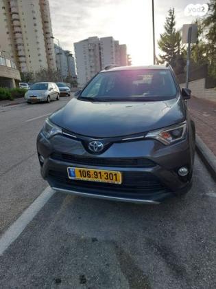 טויוטה RAV4 הייבריד Premium הייבריד אוט' 2.5 (155 כ''ס) בנזין 2017 למכירה בחיפה