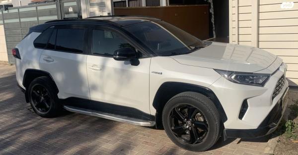 טויוטה RAV4 הייבריד E-motion הייבריד אוט' 2.5 (178 כ''ס) בנזין 2021 למכירה בבאר שבע