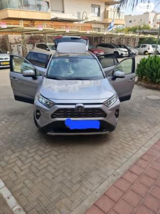 טויוטה RAV4 ארוך Extreme אוט' 2.0 (175 כ''ס) בנזין 2021 למכירה באילת