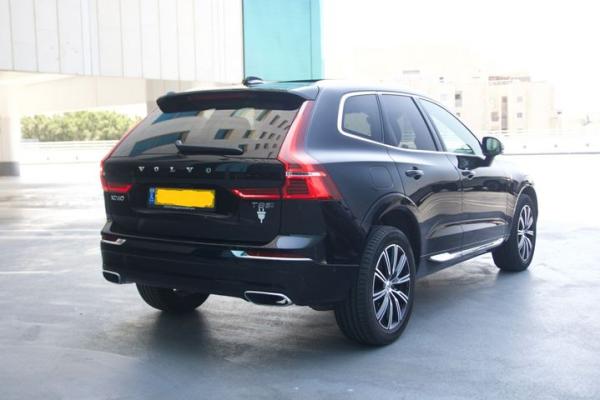 וולוו XC60 4X4 T8 Inscription הייבריד אוט' 2.0 (390 כ''ס) היברידי חשמל / בנזין 2019 למכירה בתל אביב יפו