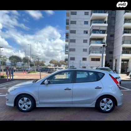 יונדאי i30 Inspire אוט' 1.6 (126 כ''ס) בנזין 2010 למכירה בחיפה