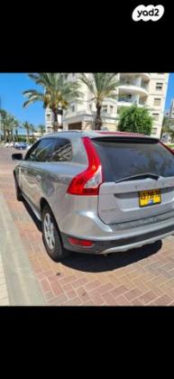 וולוו XC60 T5 Kinetic סטיישן אוט' 2.0 (240 כ"ס) בנזין 2012 למכירה בקרית ביאליק