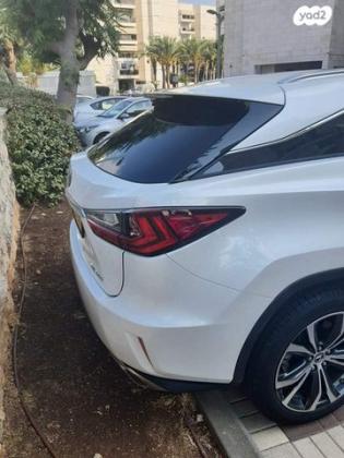 לקסוס RX300 4X4 Premium אוט' 2.0 (238 כ''ס) בנזין 2018 למכירה בקרית ים