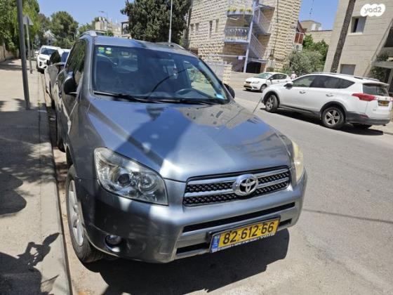 טויוטה RAV4 ארוך 4X4 Premium אוט' 2.0 (152 כ''ס) בנזין 2008 למכירה בירושלים