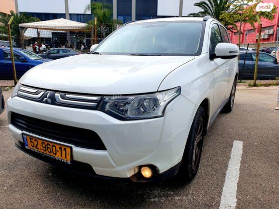 מיצובישי אאוטלנדר 4X4 Elite אוט' 7 מק' 2.0 (150 כ''ס) [2012-2015] בנזין 2014 למכירה בנתניה