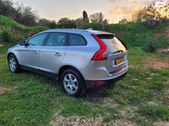 וולוו XC60 T5 Kinetic סטיישן אוט' 2.0 (240 כ"ס) בנזין 2012 למכירה בפרדס חנה כרכור