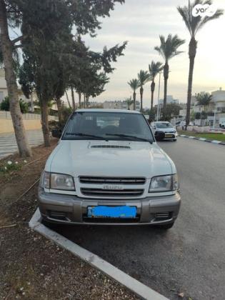 איסוזו טרופר קצר 4X4 RS אוט' דיזל 3.0 (159 כ''ס) דיזל 2004 למכירה בנהריה