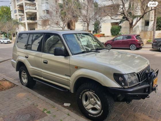 טויוטה לנד קרוזר פרדו ארוך 4X4 Luxury אוט' בנזין 5 מק' 3.4 (180 כ''ס) בנזין 2003 למכירה בנתניה