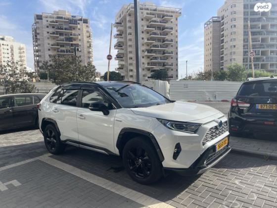 טויוטה RAV4 הייבריד E-motion Sky הייבריד אוט' 2.5 (178 כ''ס) בנזין 2020 למכירה באשדוד