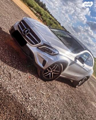 מרצדס GLA 4X4 GLA250 4MATIC Urban FL אוט' 2.0 (211 כ''ס) בנזין 2017 למכירה בתל אביב יפו