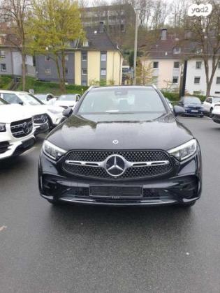 מרצדס GLC 4X4 GLC300E AMG הייבריד אוט' 2.0 (211 כ''ס) ק'-6 היברידי חשמל / בנזין 2023 למכירה באשדוד