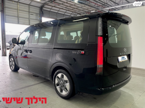 יונדאי סטאריה Luxury אוט' דיזל 2.2 (177 כ''ס) דיזל 2022 למכירה בראשון לציון