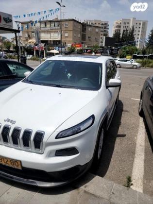 ג'יפ / Jeep צ'ירוקי Sport אוט' 2.4 (177 כ''ס) בנזין 2017 למכירה בקרית אתא