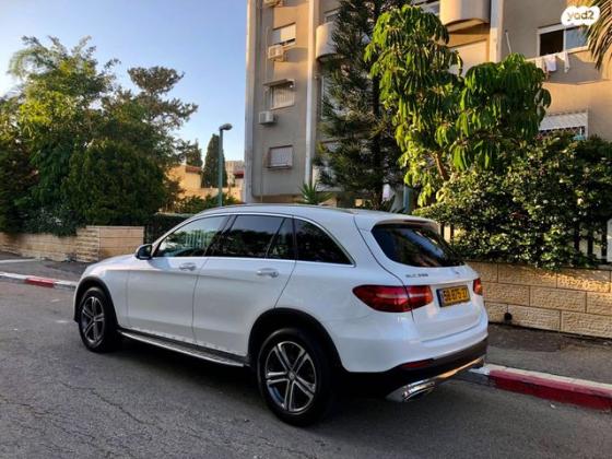 מרצדס GLC 4X4 GLC250 4MATIC Premium אוט' 2.0 (211 כ''ס) בנזין 2016 למכירה בחיפה