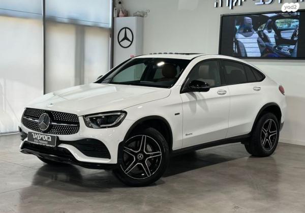 מרצדס GLC-Class קופה 4X4 GLC300E AMG Plus קופה הייב' אוט' 2.0 (333 כ"ס) היברידי חשמל / בנזין 2021 למכירה בראשון לציון