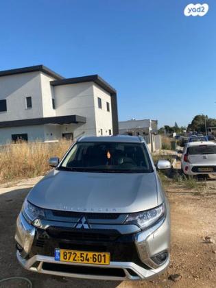 מיצובישי אאוטלנדר PHEV 4X4 Supreme הייבריד אוט' 5 מק' 2.4 (135 כ''ס) היברידי חשמל / בנזין 2020 למכירה בעתלית