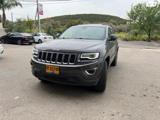 ג'יפ / Jeep גרנד צ'ירוקי 4X4 Laredo + SR אוט' 3.6 (282 כ''ס) בנזין 2016 למכירה במעלות תרשיחא