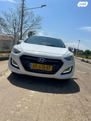 יונדאי i30 Inspire סטיישן אוט' 1.6 (135 כ"ס) בנזין 2015 למכירה ביקנעם