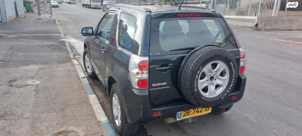 סוזוקי גרנד ויטרה 4X4 JLX-E אוט' 3 דל' 2.4 (166 כ''ס) בנזין 2012 למכירה בבת ים