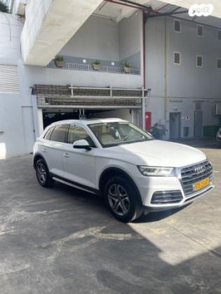 אאודי Q5 4X4 Tech Pack אוט' 2.0 (252 כ"ס) בנזין 2018 למכירה בפתח תקווה