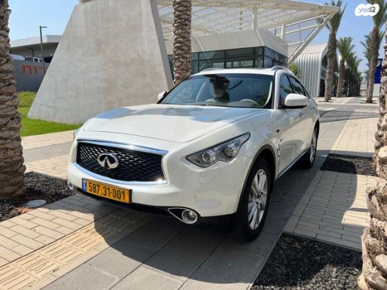 אינפיניטי QX70 / FX37 4X4 GT Premium אוט' 3.7 (320 כ"ס) בנזין 2018 למכירה בראשון לציון