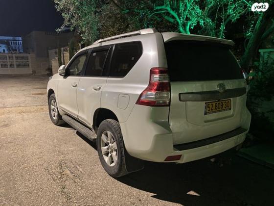 טויוטה לנד קרוזר ארוך 4X4 Luxury אוט' דיזל 7 מק' 3.0 (190 כ''ס) דיזל 2014 למכירה במוקייבלה