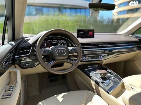 אאודי Q7 4X4 Luxury אוט' דיזל 7 מק' 3.0 (218 כ"ס) דיזל 2016 למכירה בתל אביב יפו